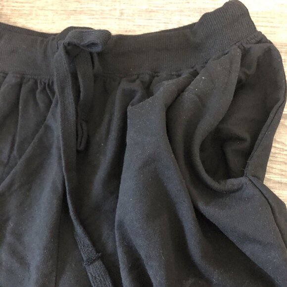 Five Nights at Freddys Shorts Adult Medium Black Sweat Sleep Shorts Mens NWOT - Picture 4 of 4